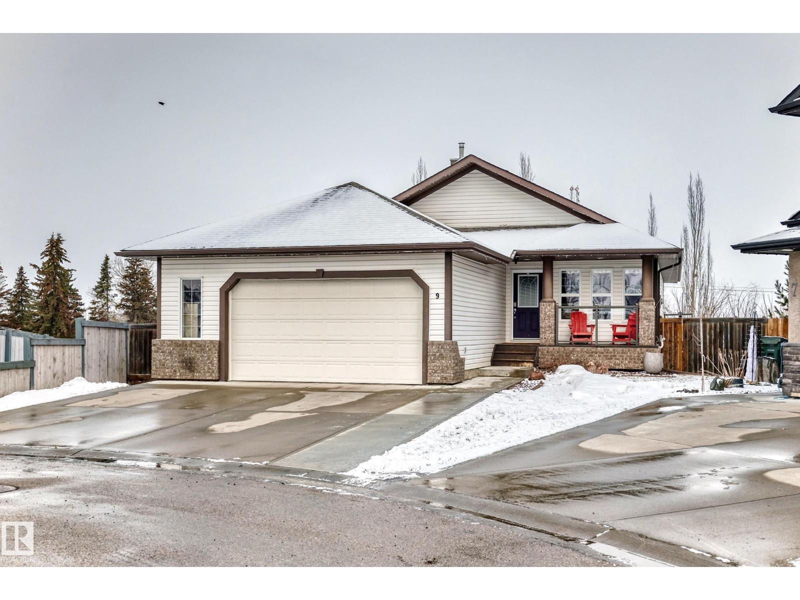 9 Linksview CV, Spruce Grove