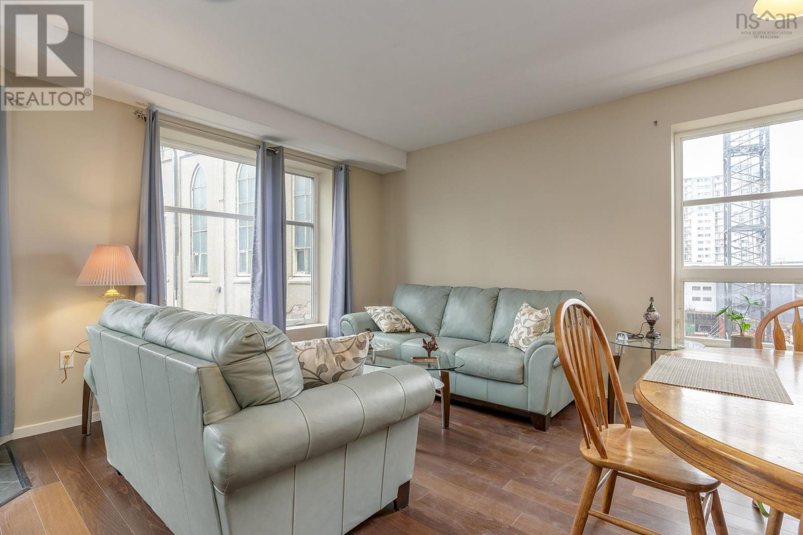 Property 15 of 41 of 310 5221 Nora Benard Street