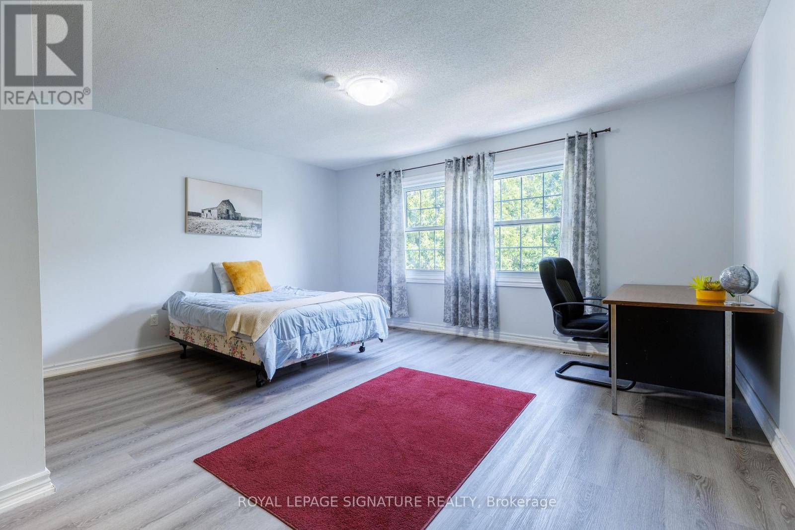 #5 1570 RICHMOND STREET - 15