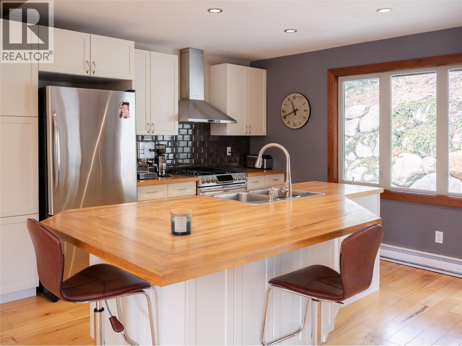 4139 Granger Road, Nelson