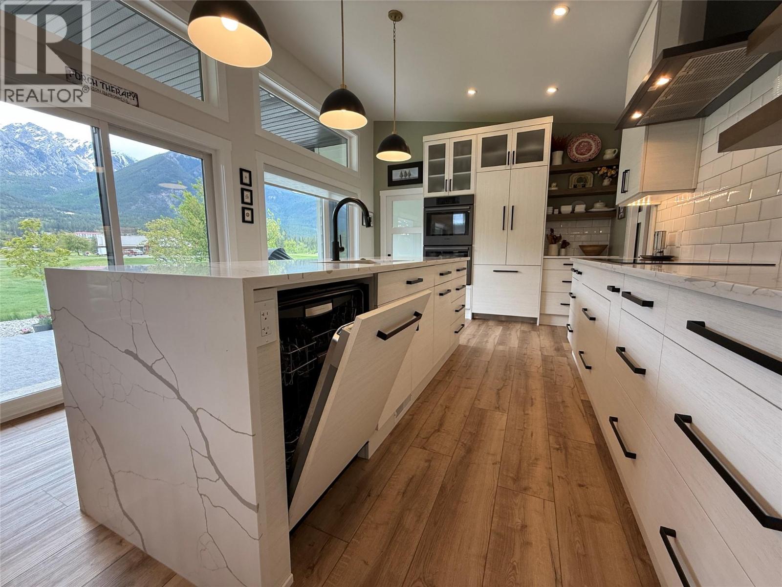 4962 RIVERSIDE Drive, Fairmont Hot Springs