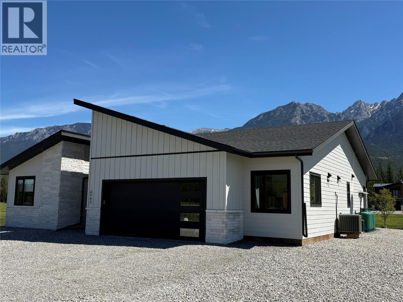 4962 RIVERSIDE Drive, Fairmont Hot Springs