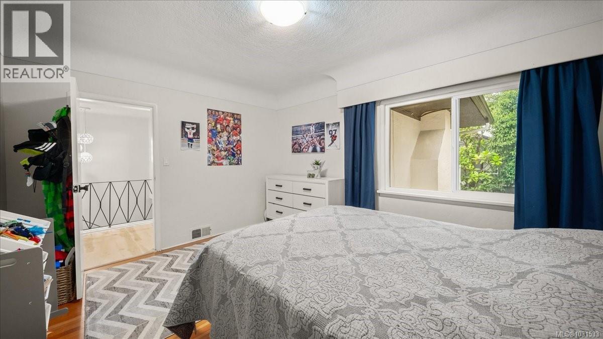 2360 CRANMORE RD - 27