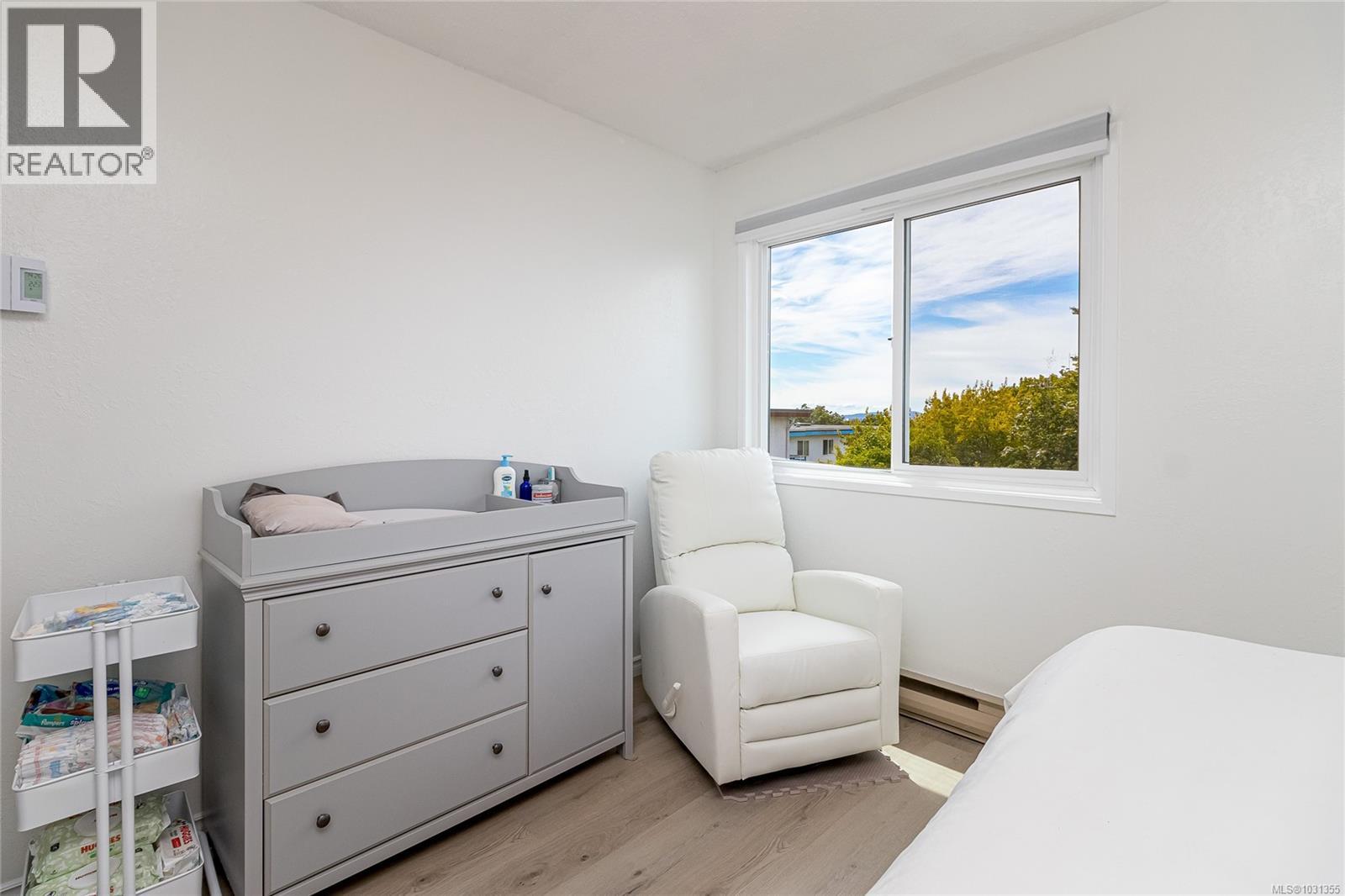 8 1331 Johnson St, Victoria