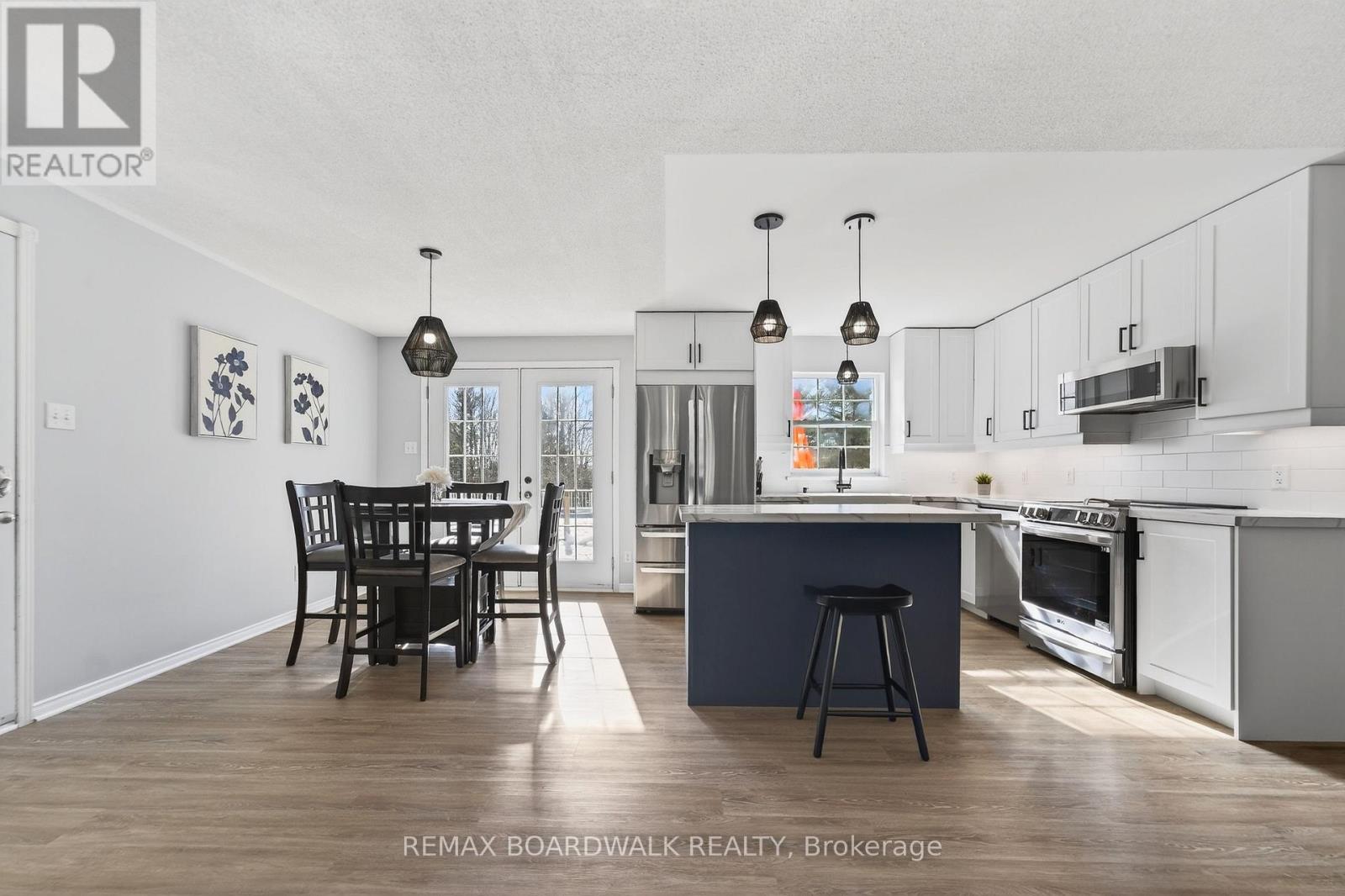 551 MCLACHLAN ROAD - 9