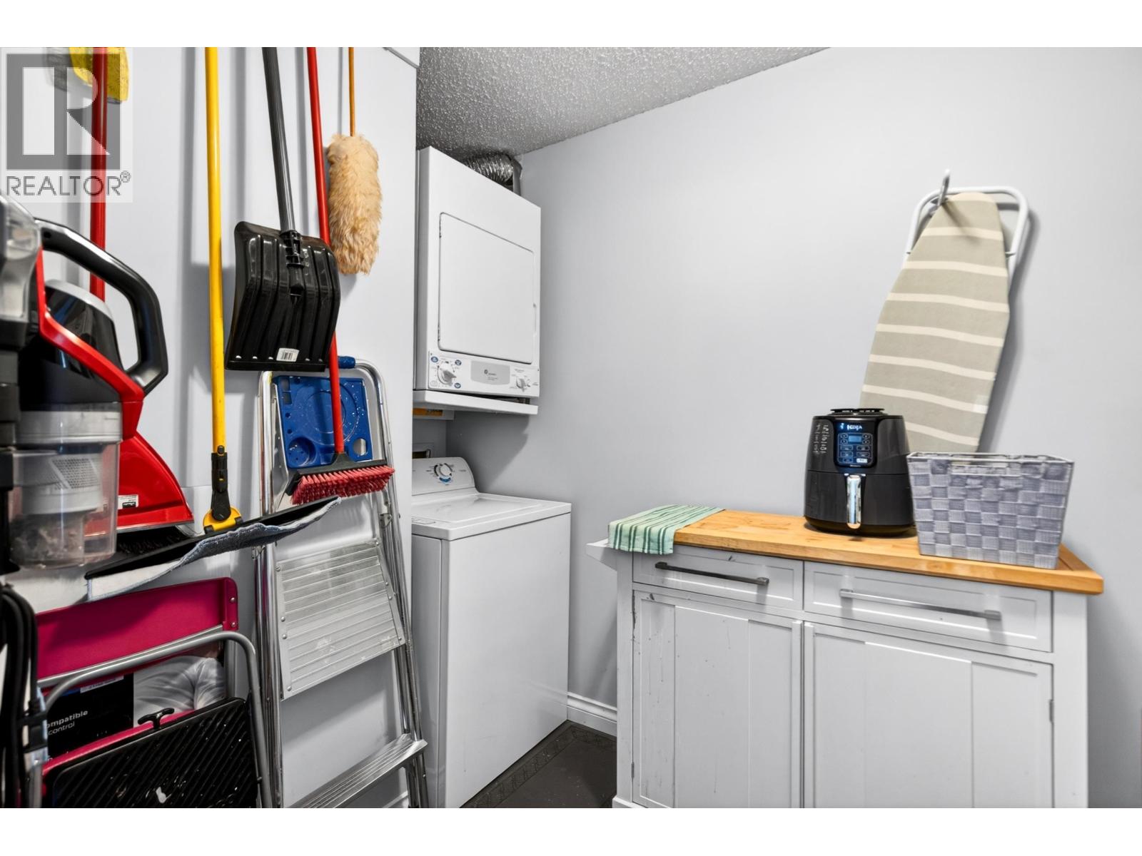 109 22514 116 AVENUE, Maple Ridge