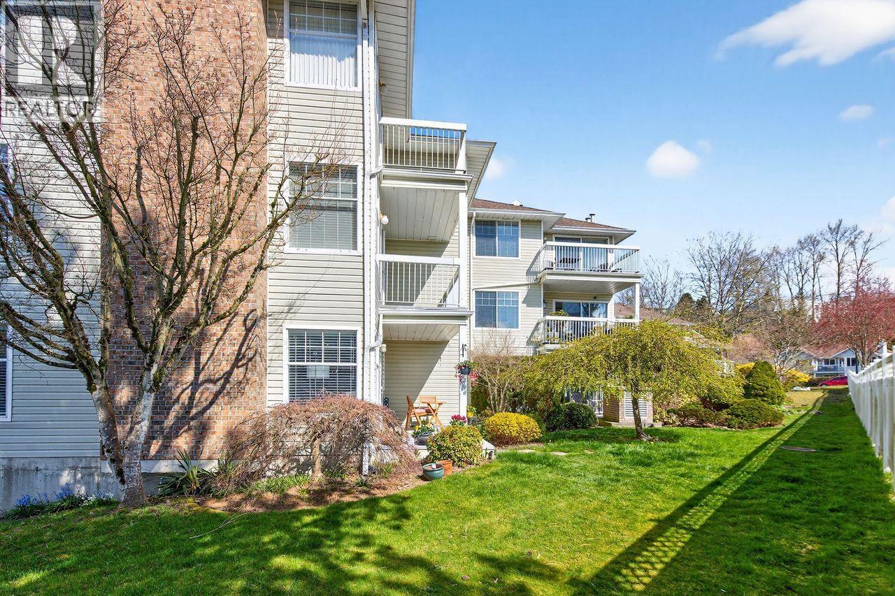 109 22514 116 AVENUE, Maple Ridge