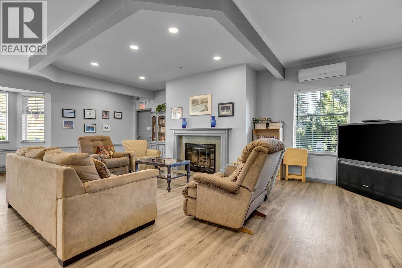 109 22514 116 AVENUE, Maple Ridge