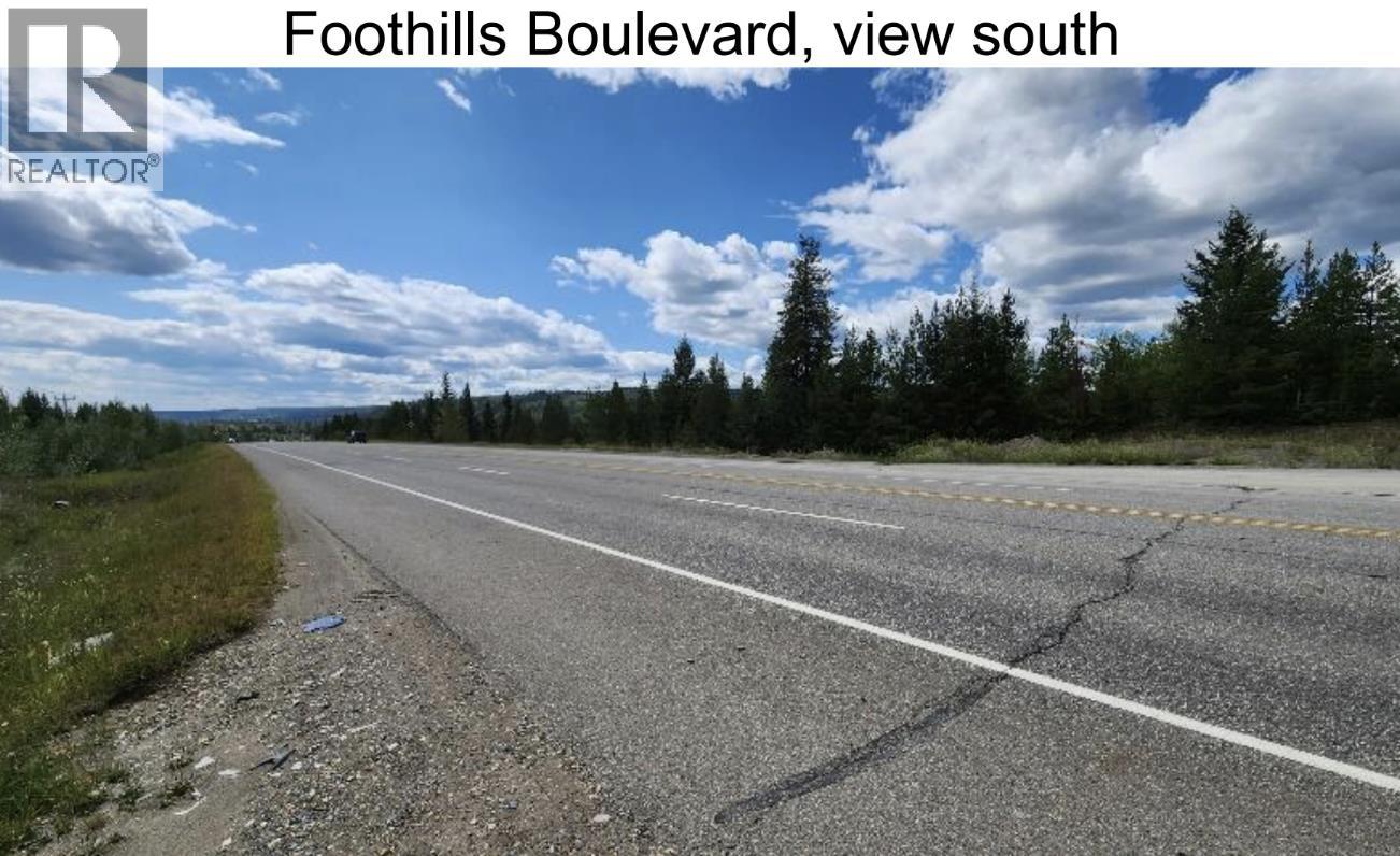 Photo 10 of 12 — 5001 NORTH NECHAKO ROAD · Prince George, BC