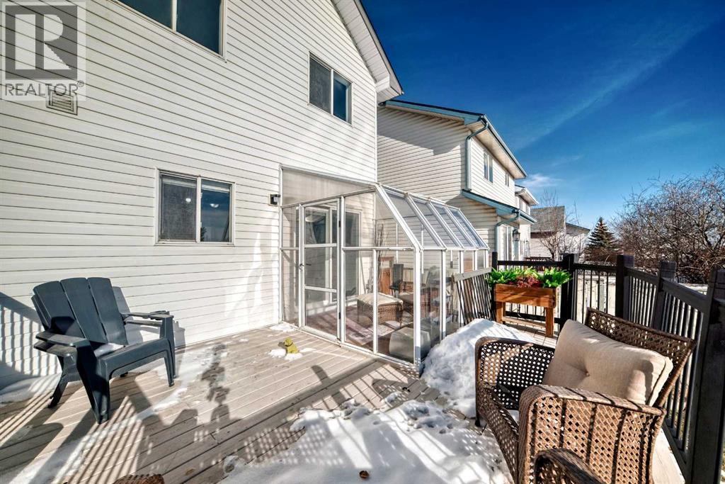 
          80 Hidden Point Northwest
            <br/>
            <span>Calgary</span>
            , 
            <span>AB</span>
             <span>T3A5P5</span>
         - Photo 45