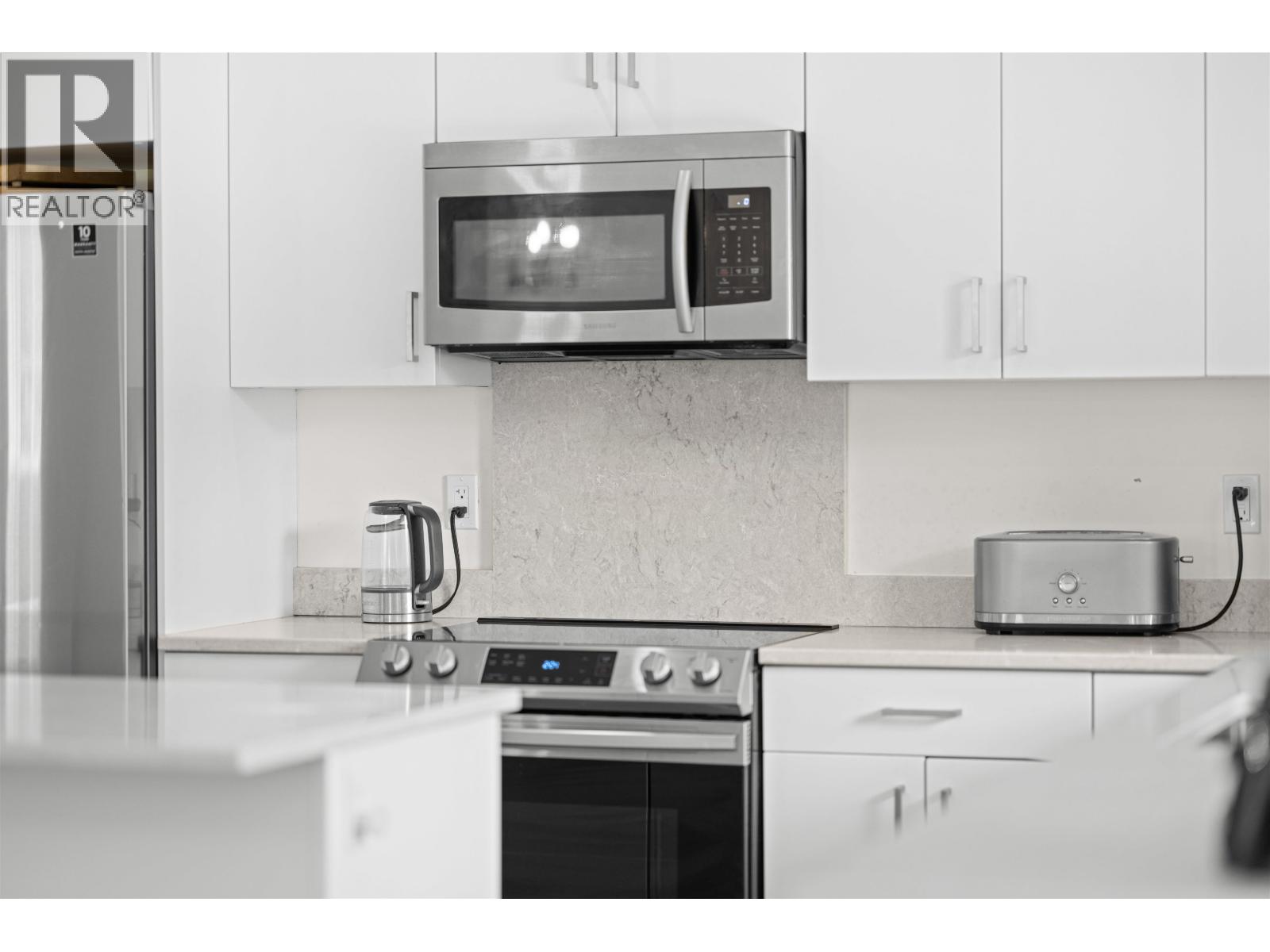 1096 FOXGLOVE LANE, Bowen Island