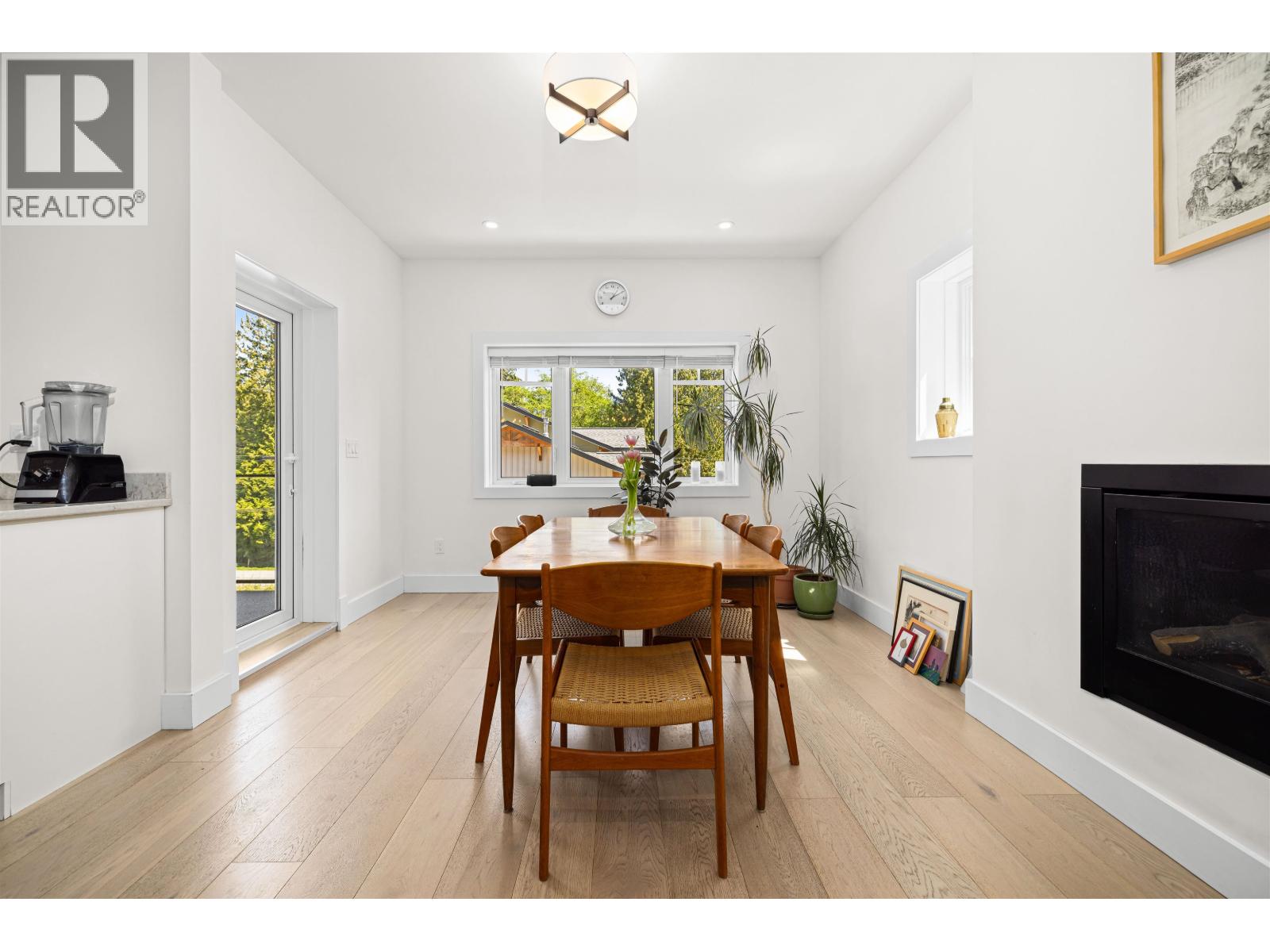 1096 FOXGLOVE LANE, Bowen Island