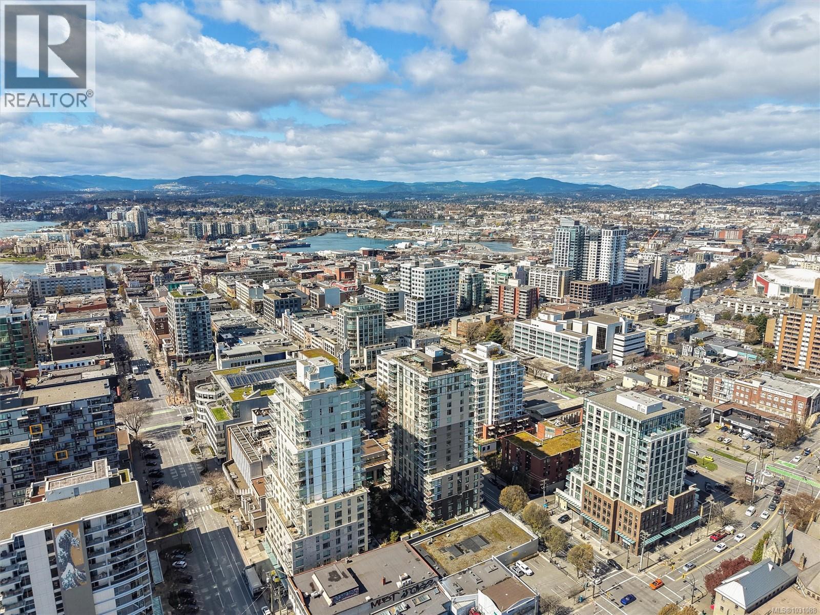 401 845 Johnson St, Victoria