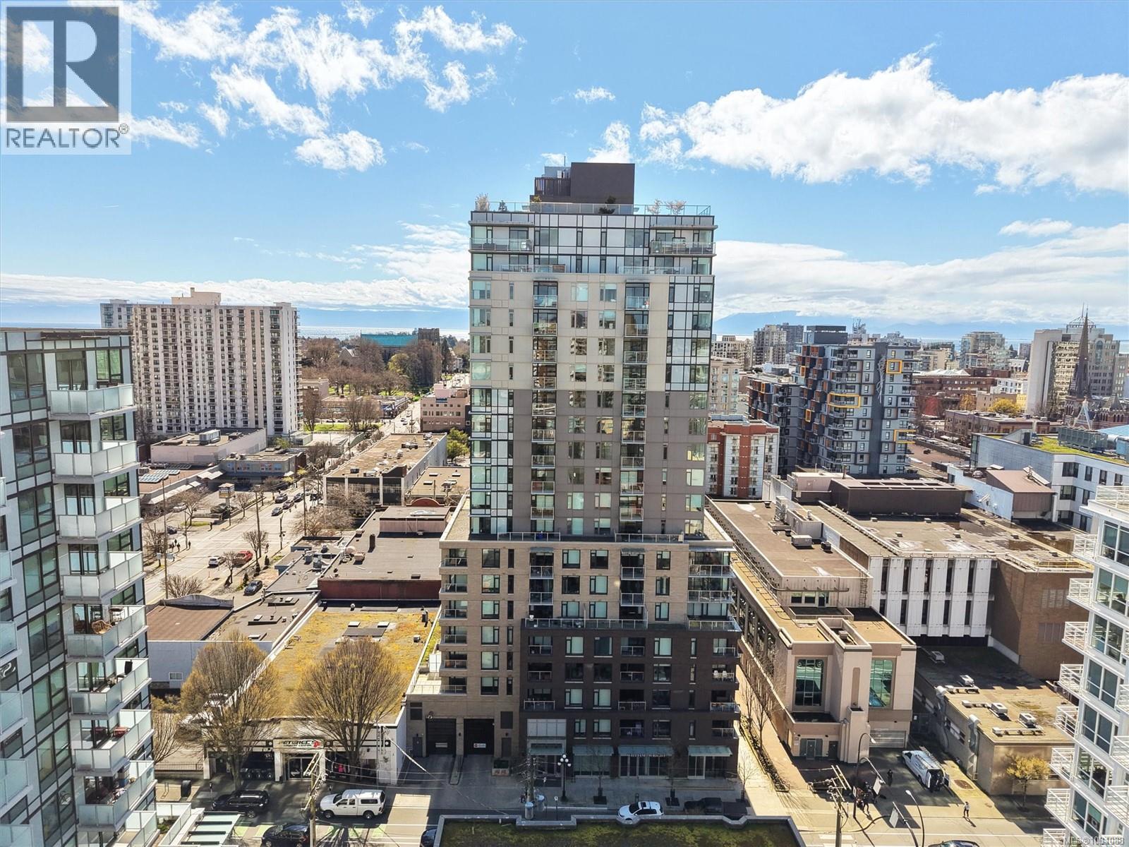 #401 845 Johnson St - 1