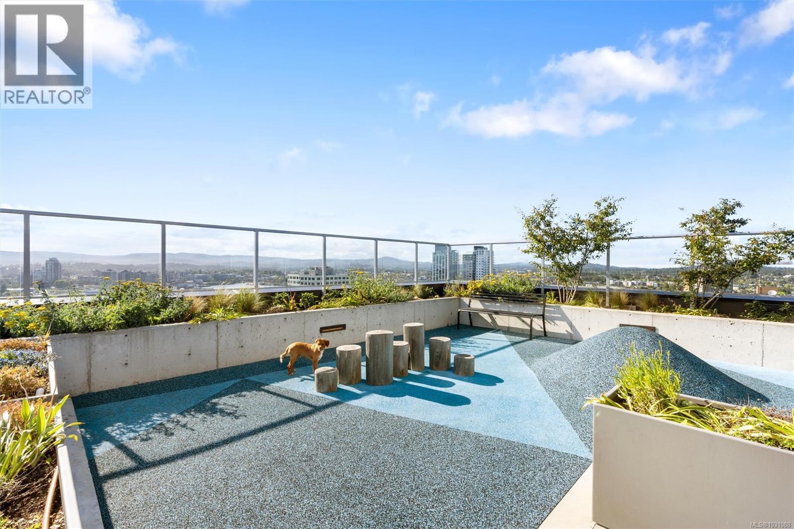 401 845 Johnson St, Victoria