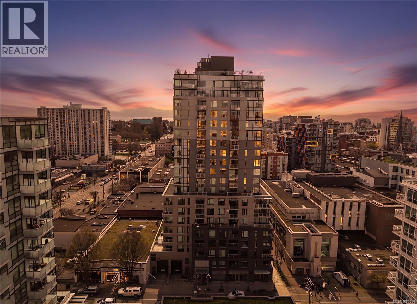 #401 845 Johnson St - 31