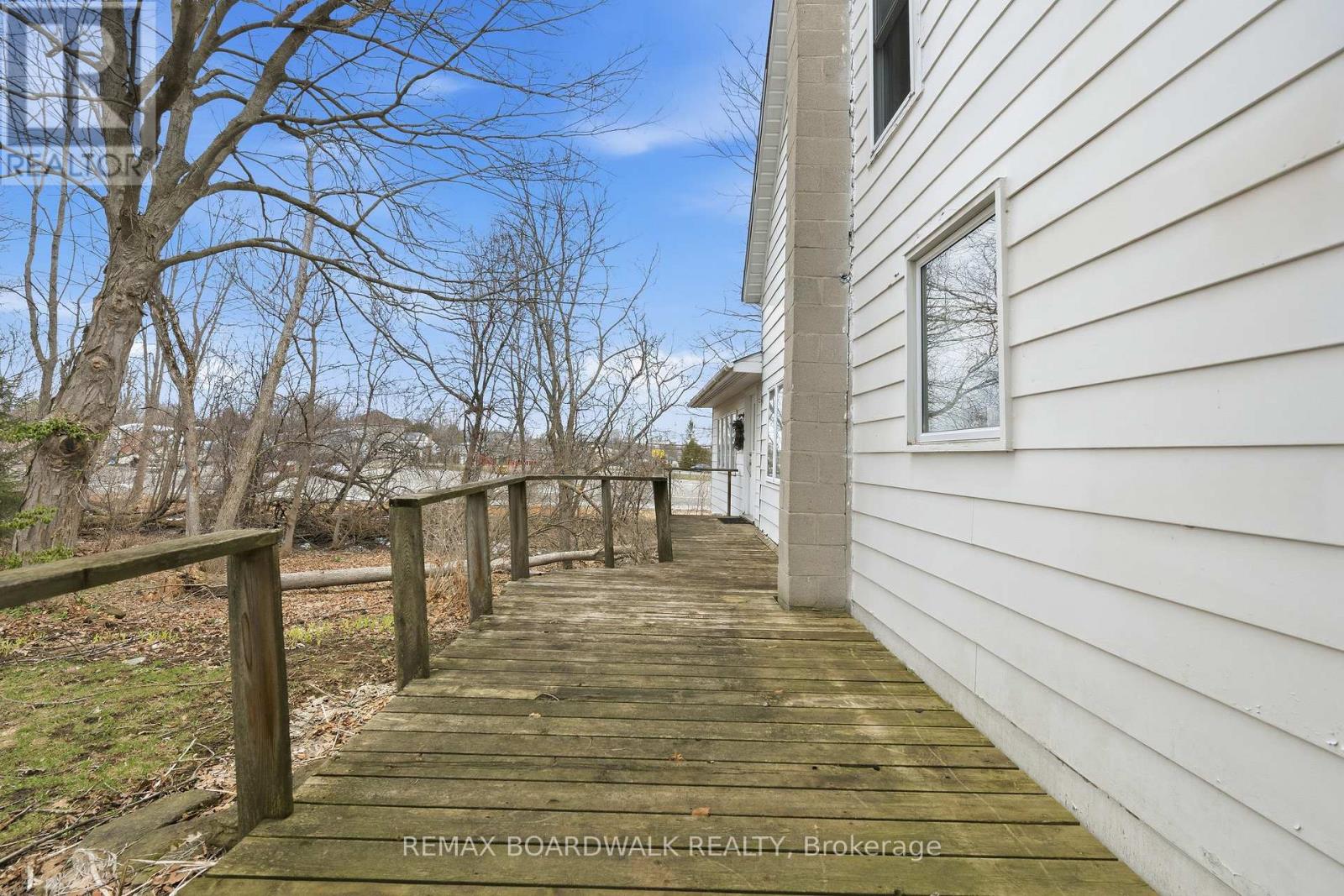 920 STEWART BOULEVARD — photo 8