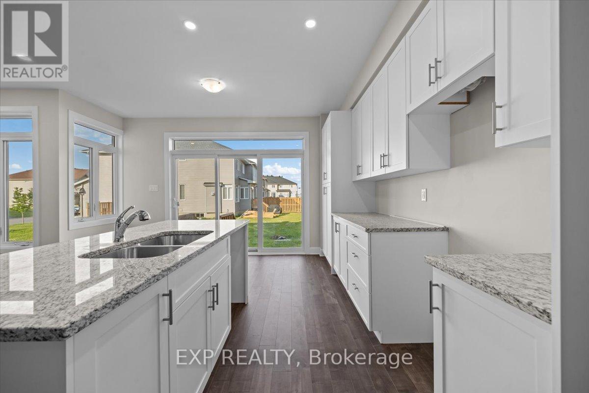 70 EASTWOOD DRIVE - 16