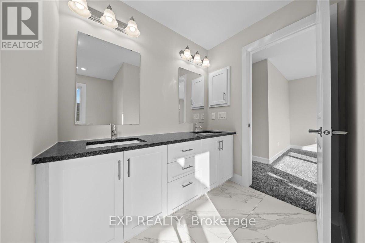 70 EASTWOOD DRIVE - 25