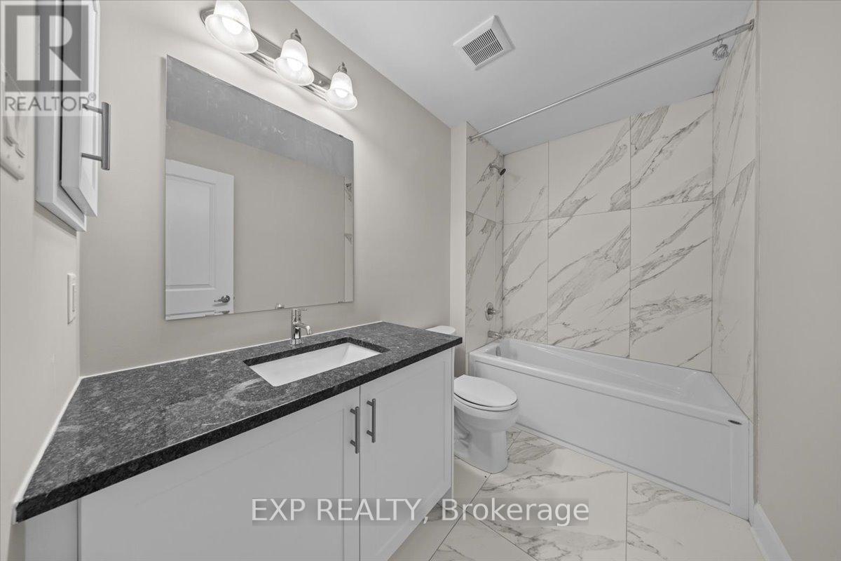 70 EASTWOOD DRIVE - 36