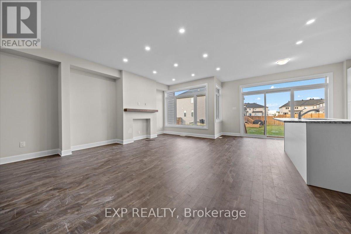 70 EASTWOOD DRIVE - 8
