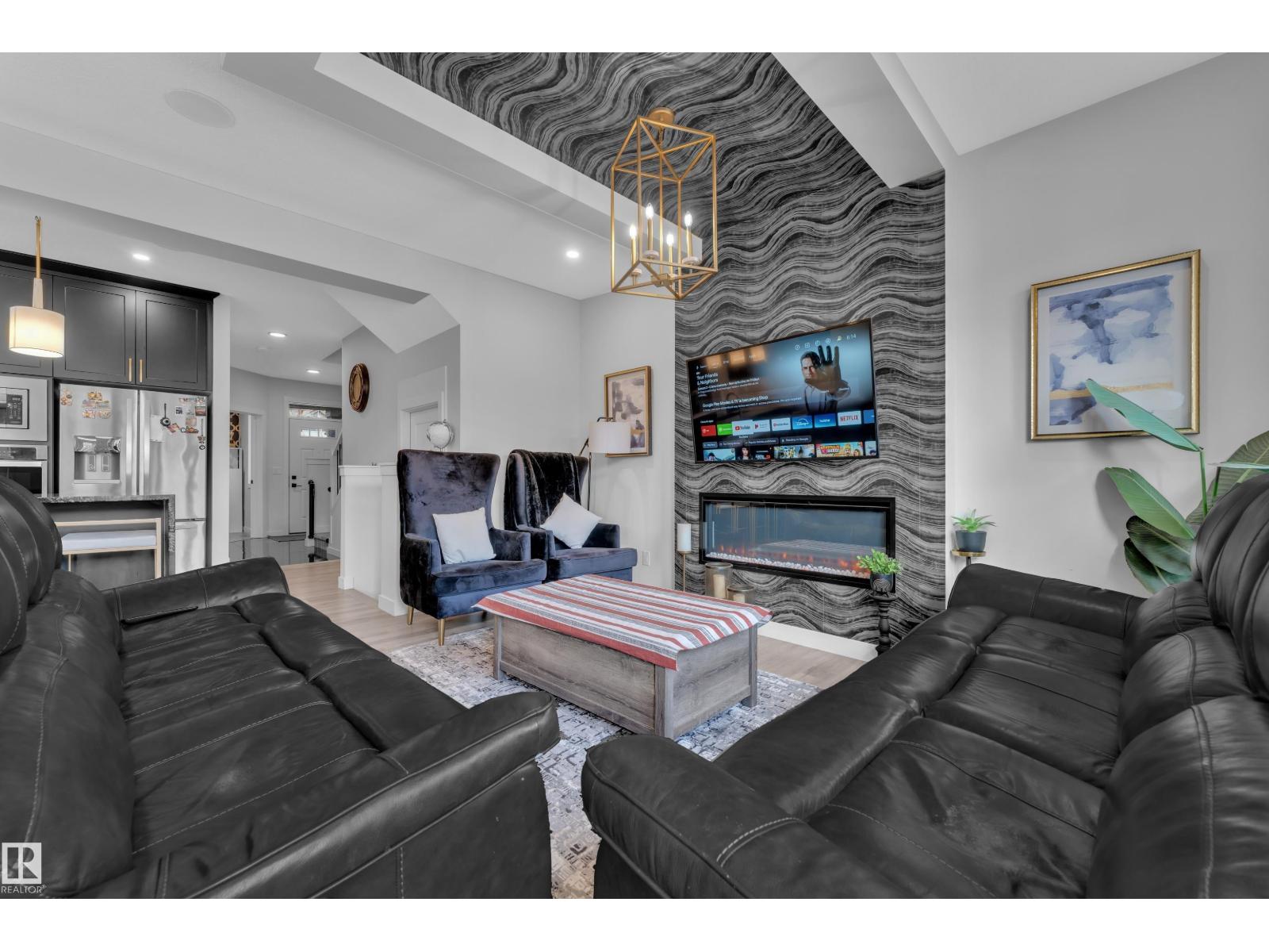 5213 22A AV SW, Edmonton