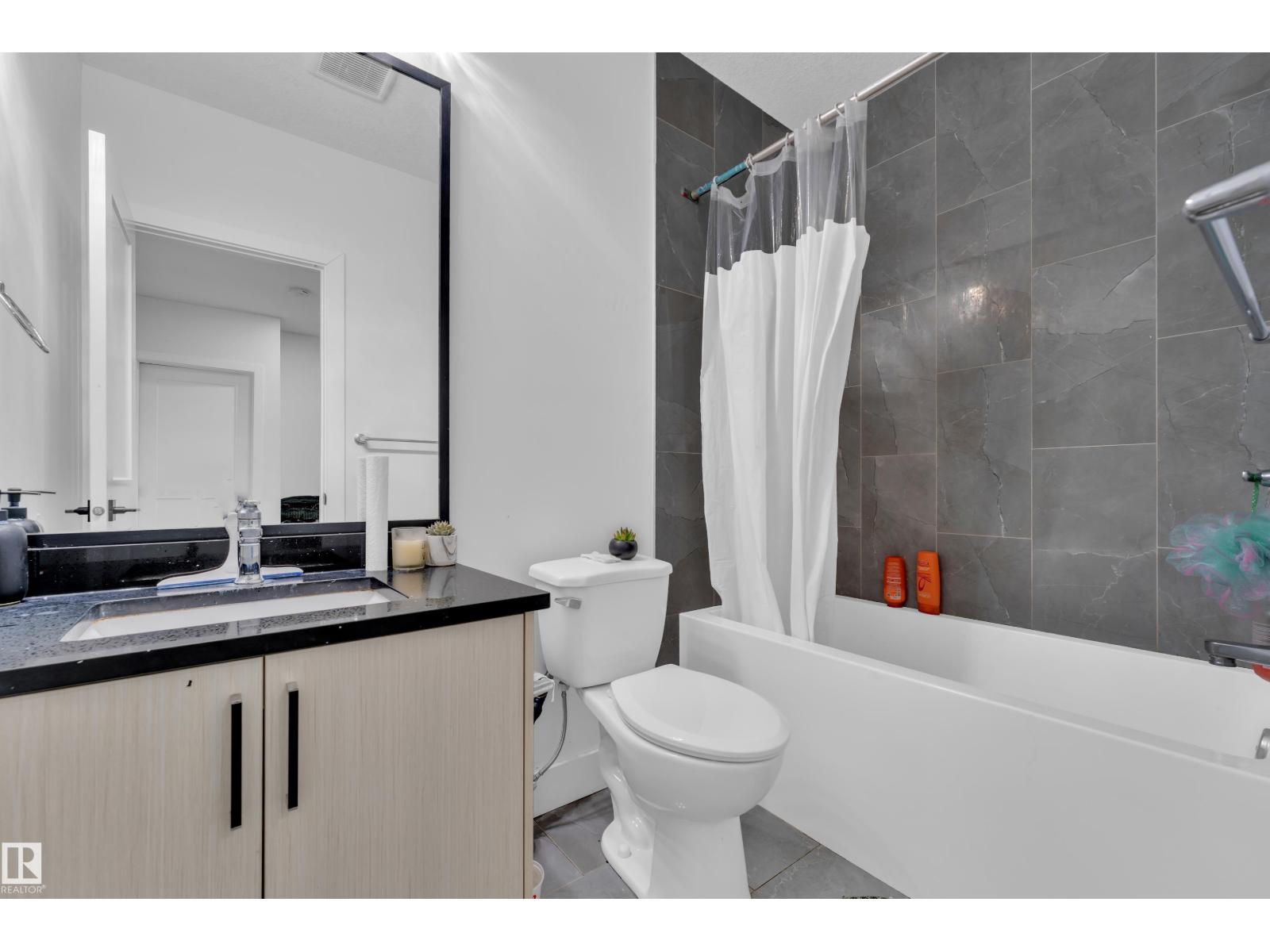 5213 22A AV SW, Edmonton