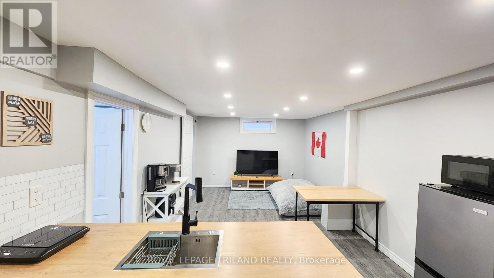 51 ASHBURY AVENUE - 21