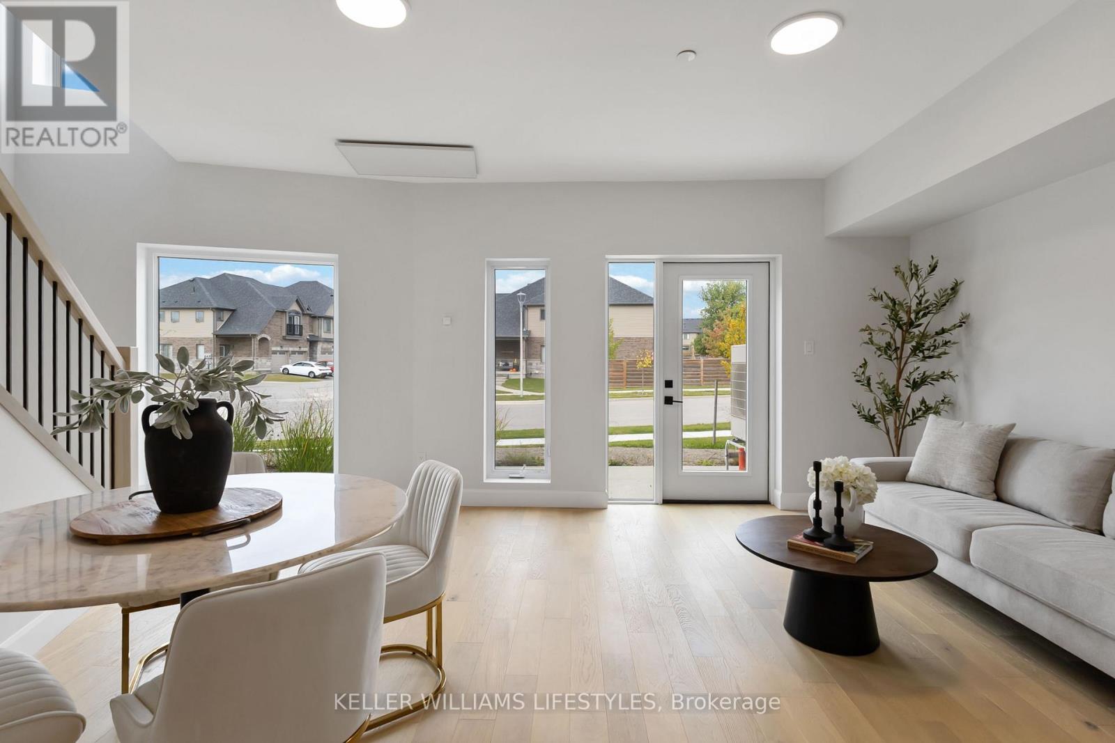 #B117 2082 LUMEN DRIVE - 17