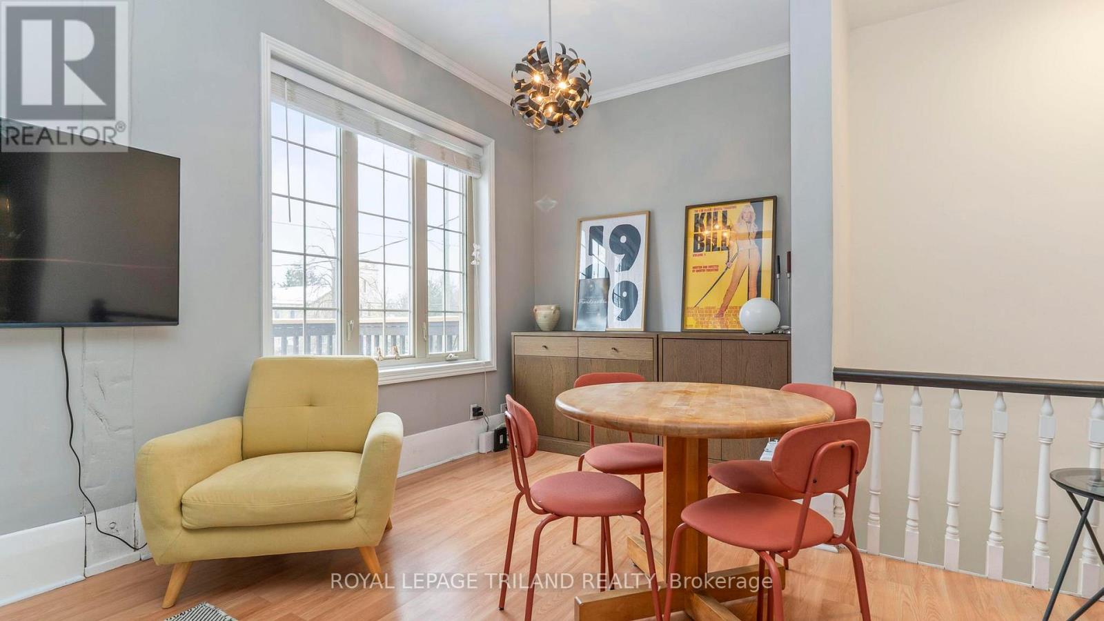 114 ELMWOOD AVENUE E Property Photo