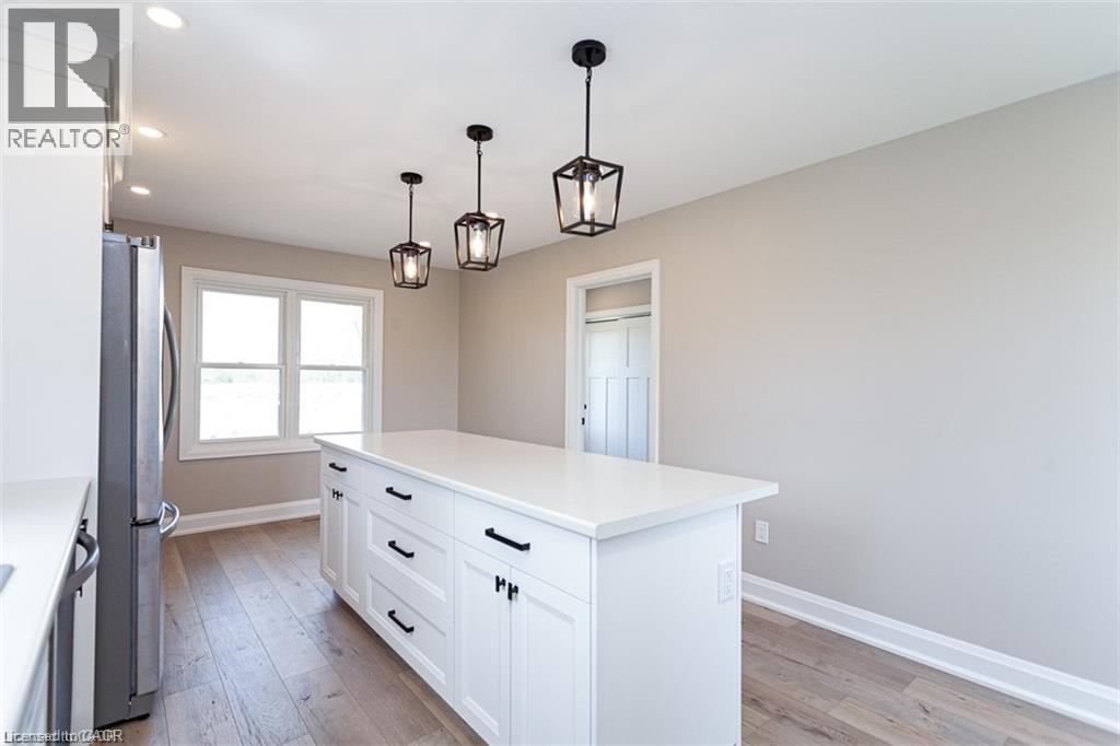 1697 CONCESSION 10