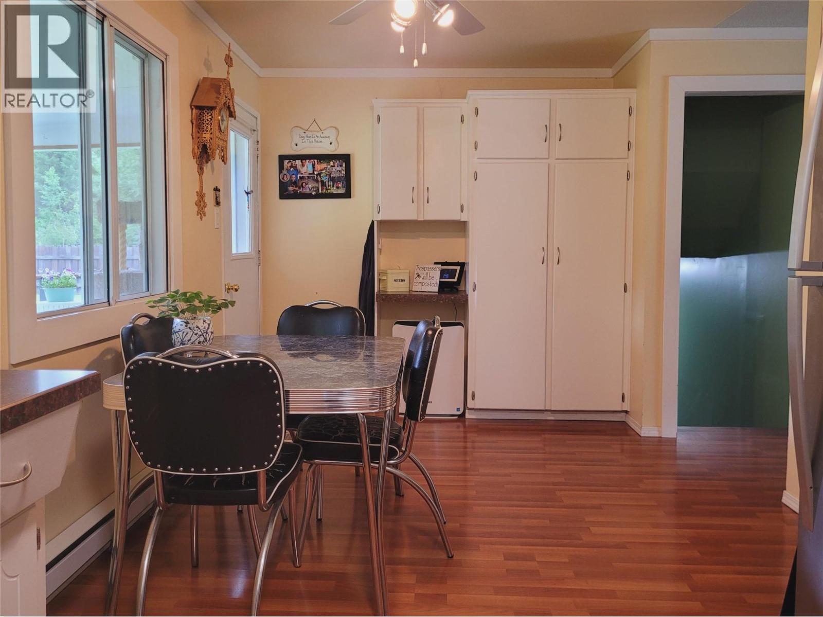 1249 THOMPSON DRIVE - 11