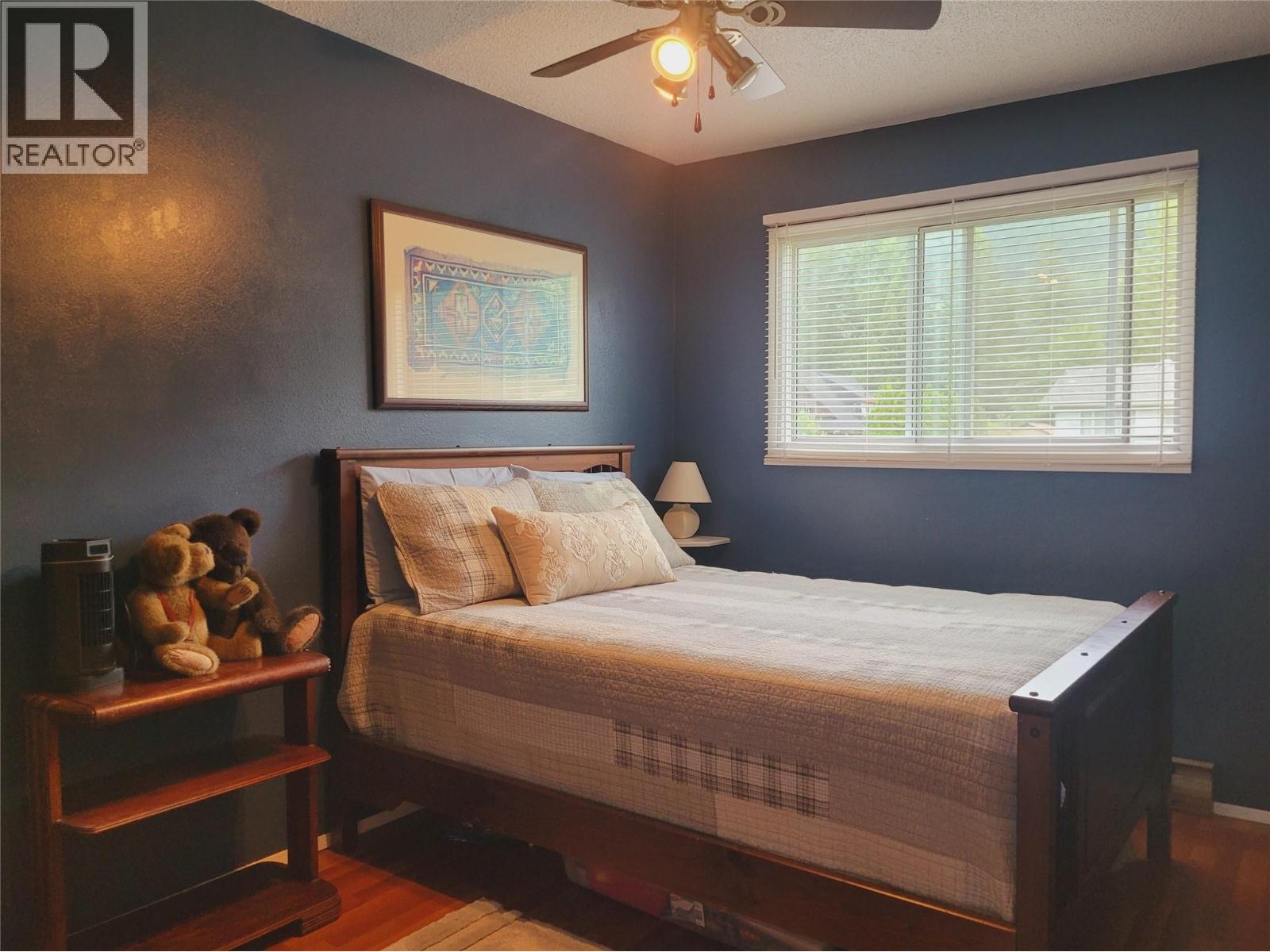 1249 THOMPSON DRIVE - 15