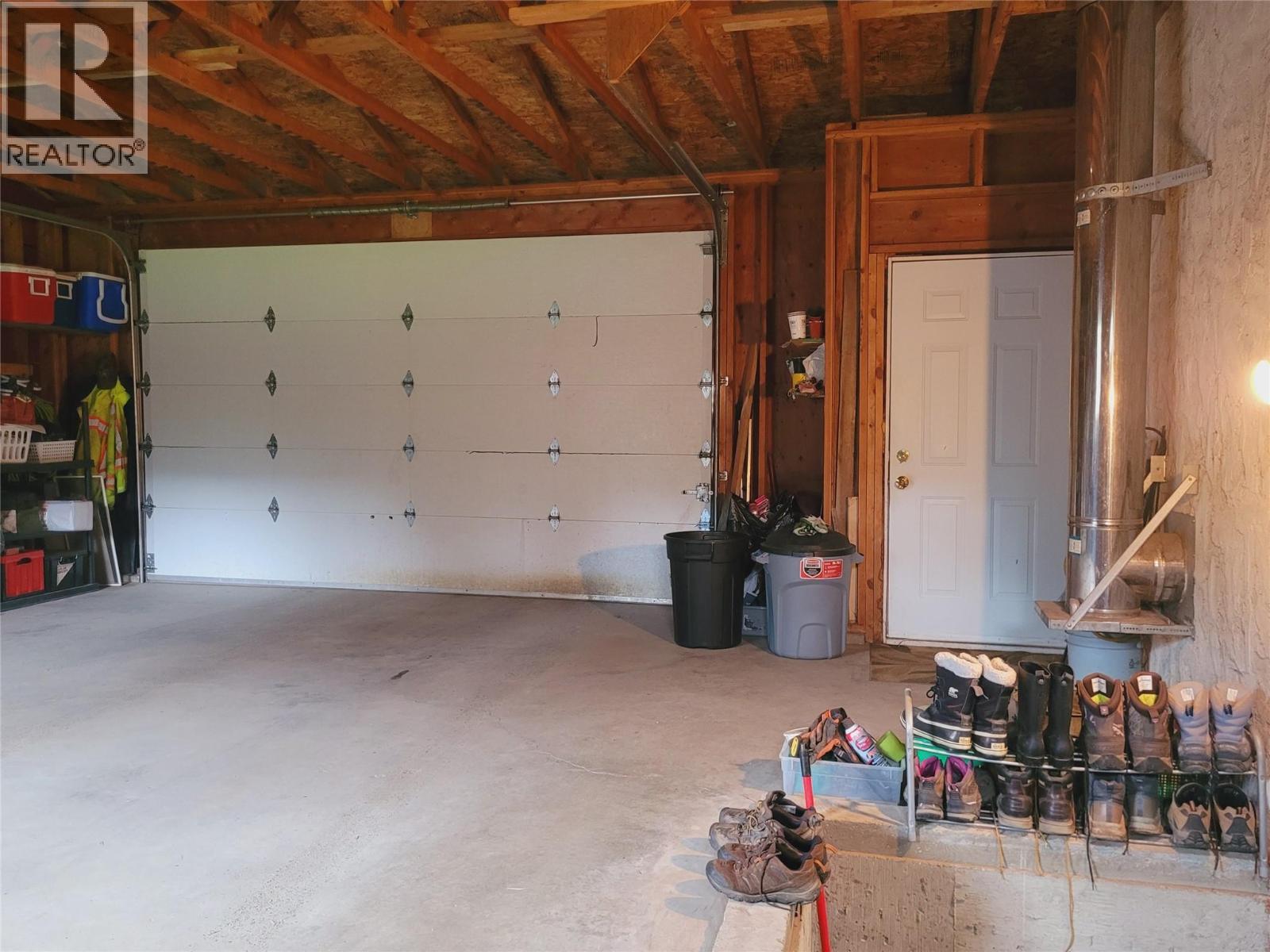 1249 THOMPSON DRIVE - 24