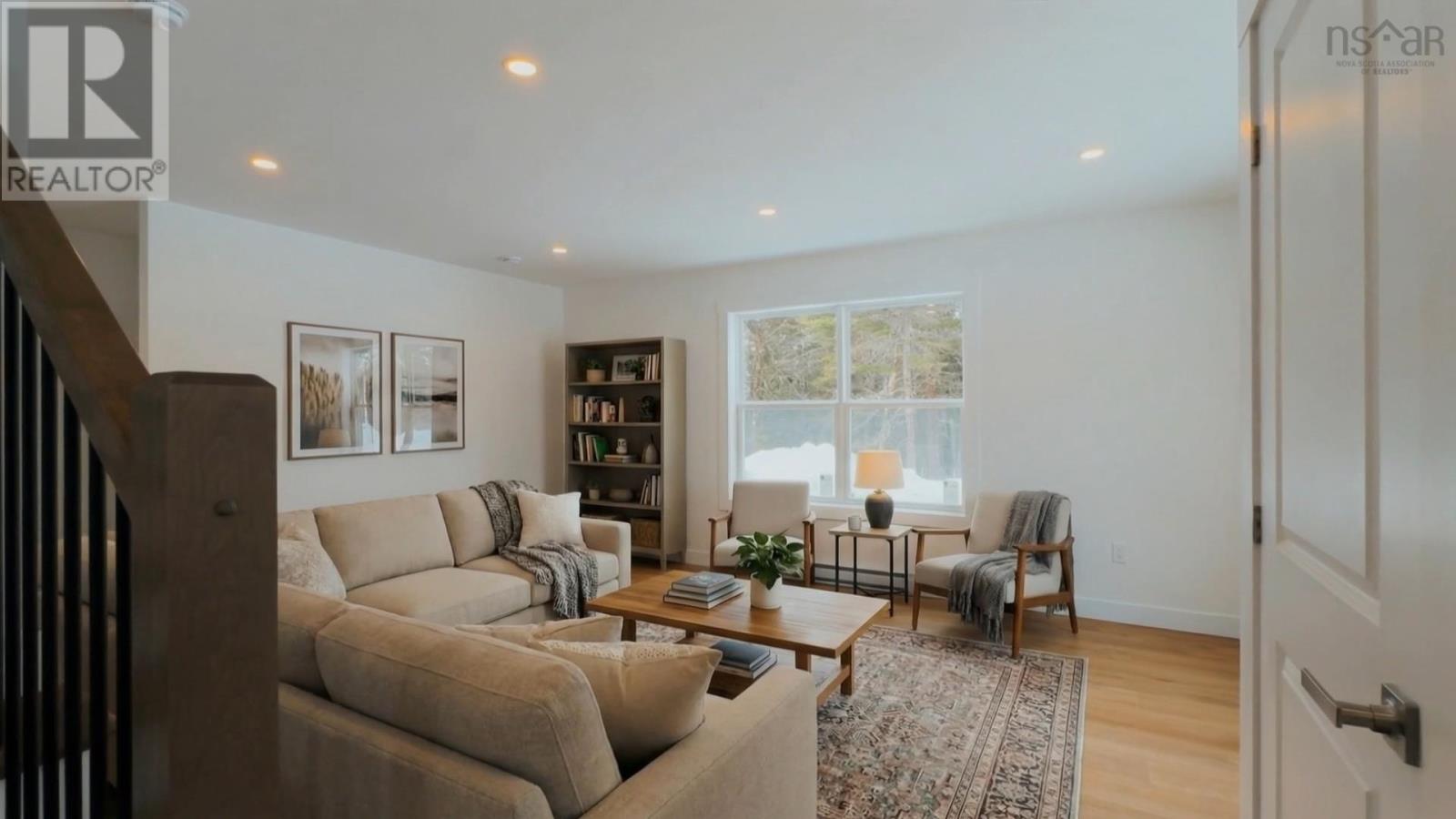 Property 22 of 50 of 125 Burkes Road