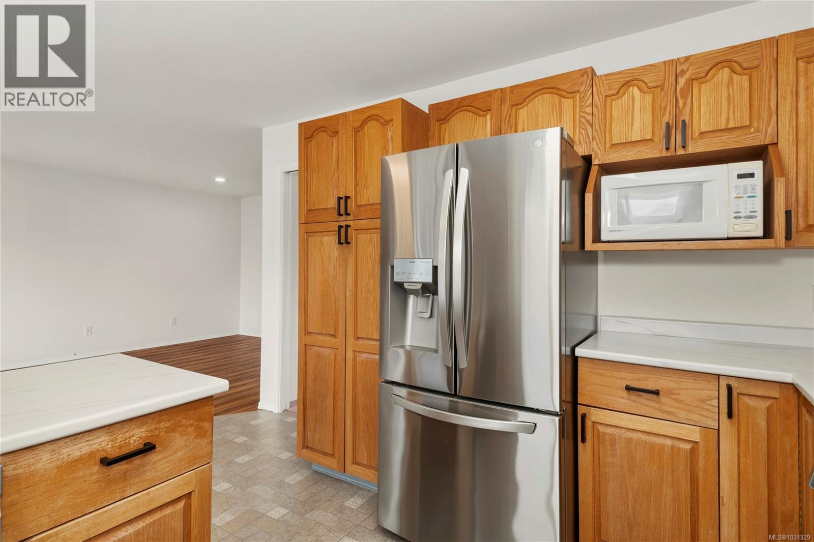 880 Nicholls Rd, Campbell River