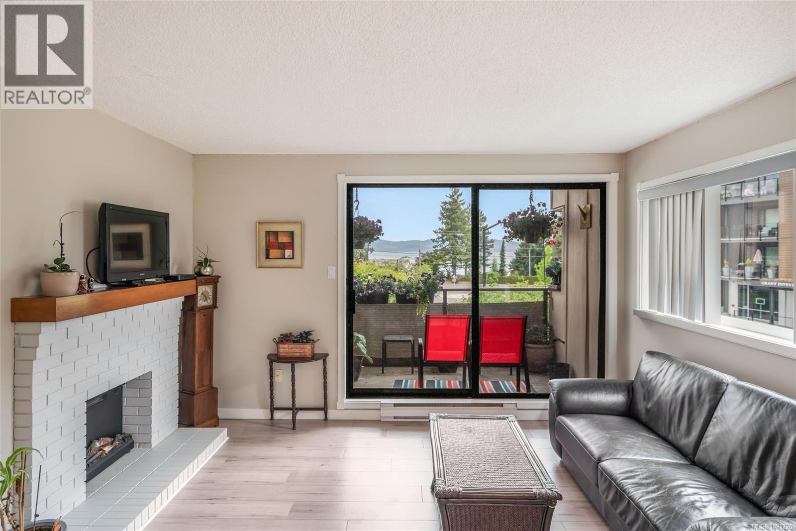 201 309 Morison Ave, Parksville