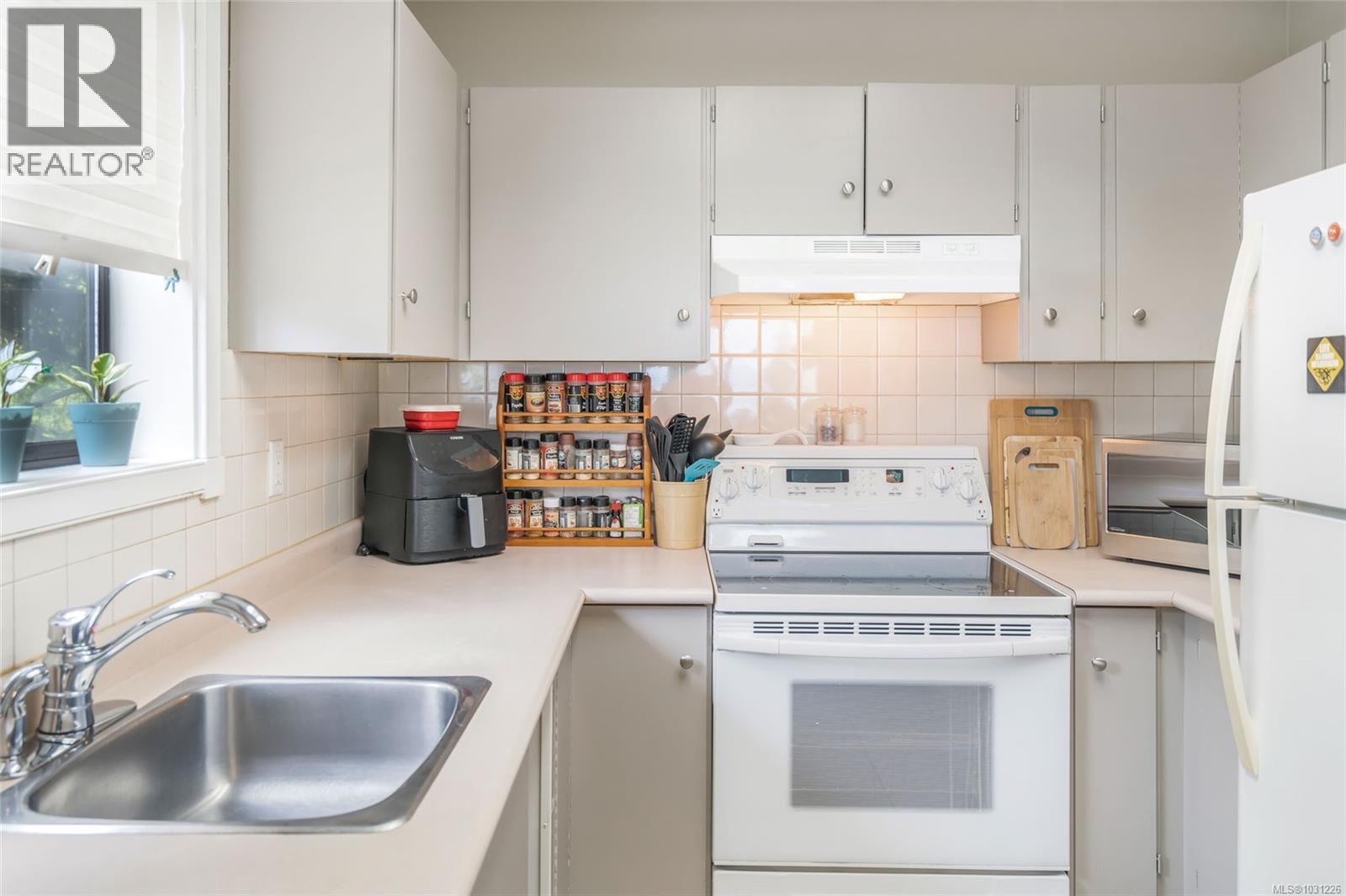 201 309 Morison Ave, Parksville