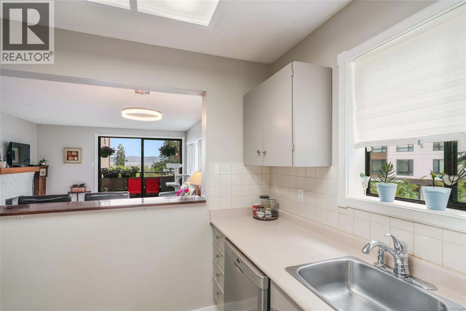 201 309 Morison Ave, Parksville