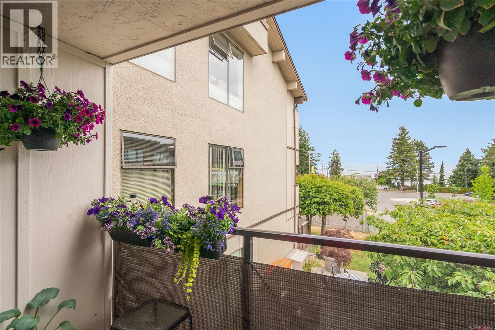 #201 309 Morison Ave - 21