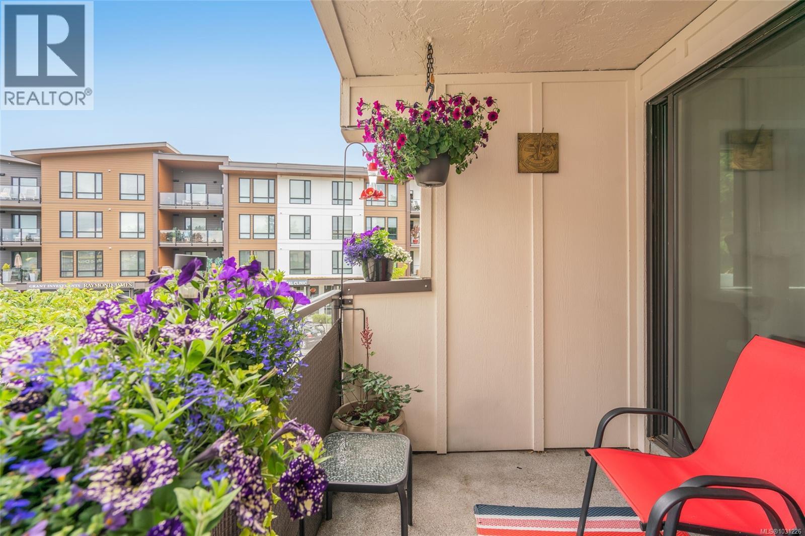 #201 309 Morison Ave - 22