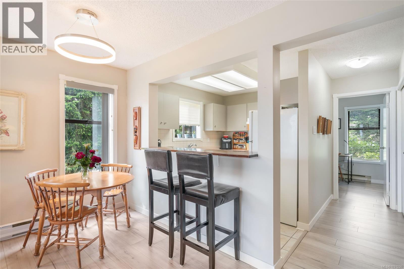 201 309 Morison Ave, Parksville