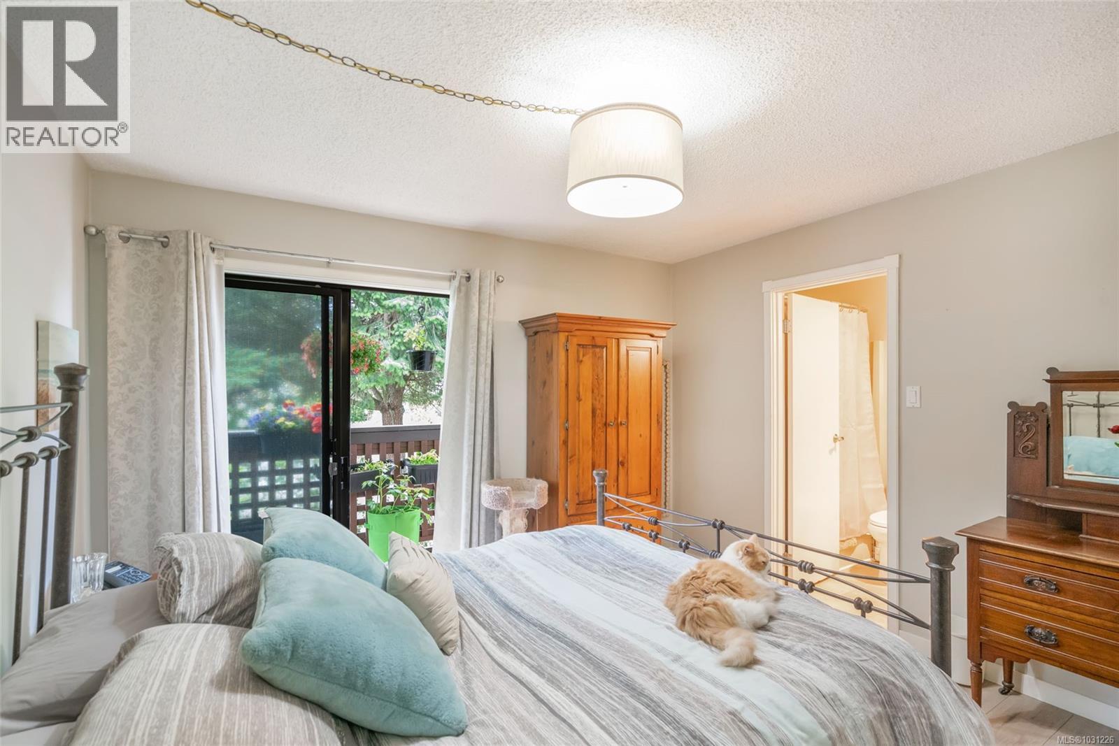#201 309 Morison Ave - 8