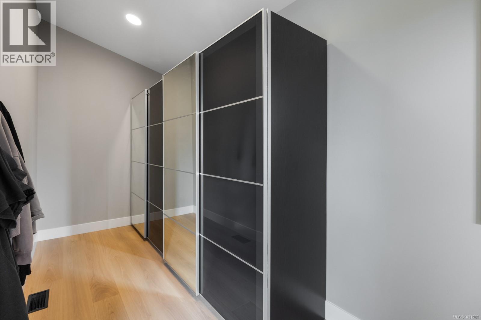 C-1848 NORBURY RD - 28