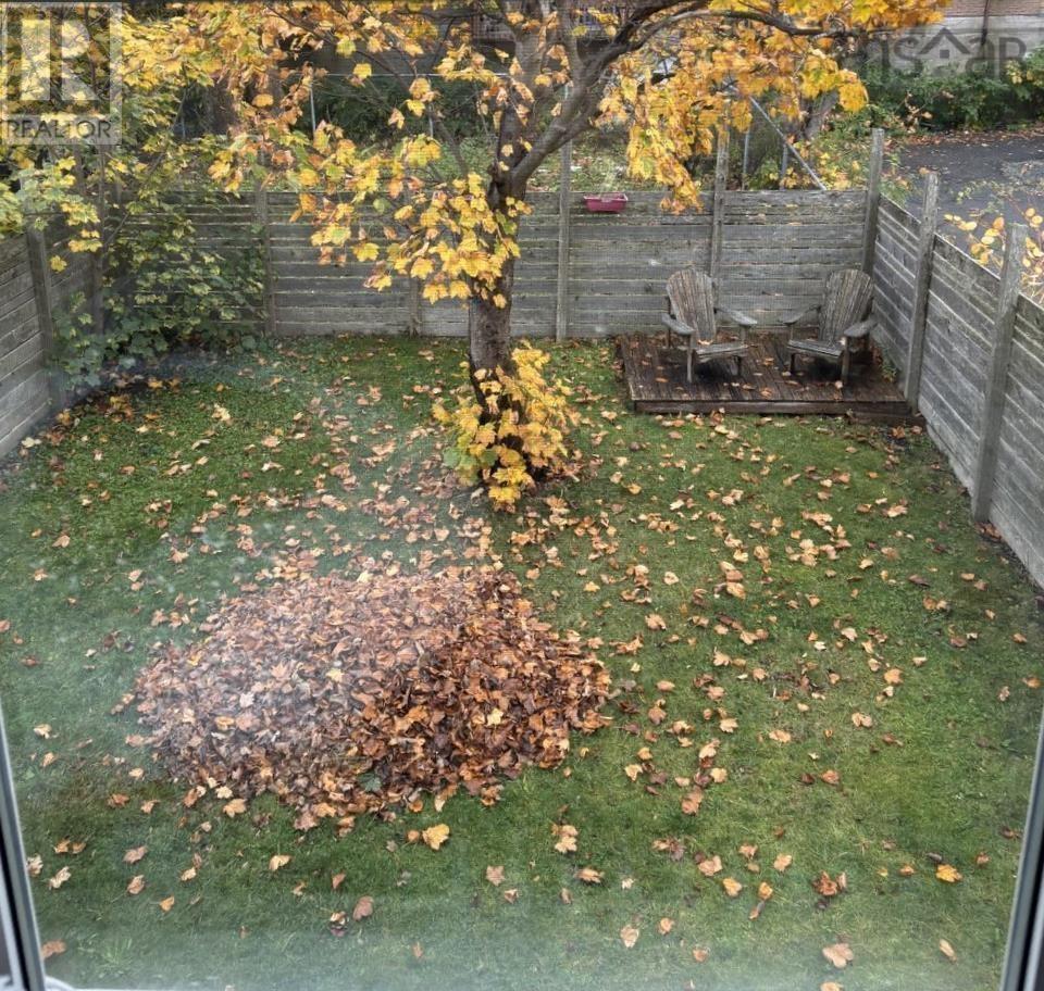 Property 30 of 38 of 2464 Creighton Street