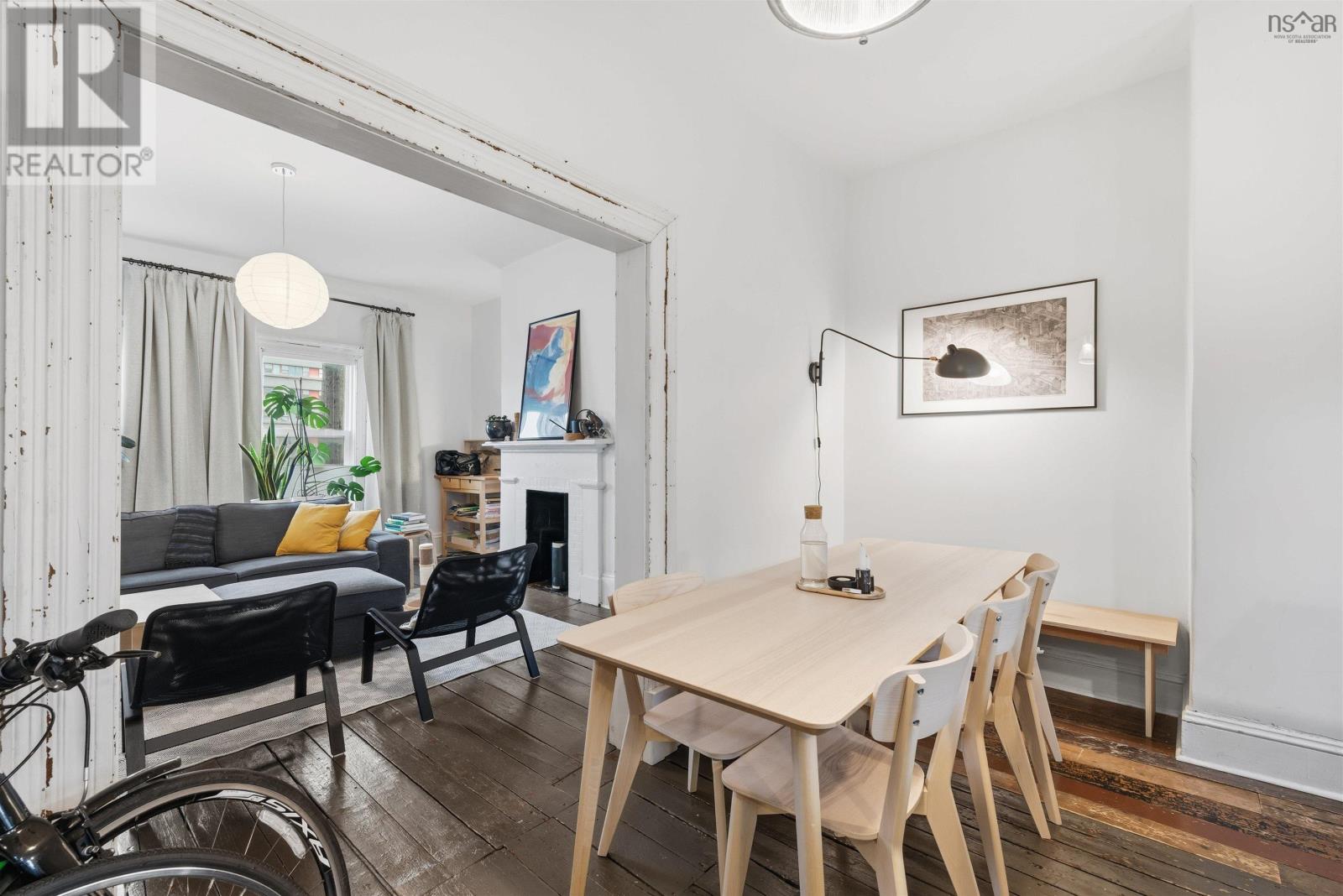 Property 7 of 38 of 2464 Creighton Street