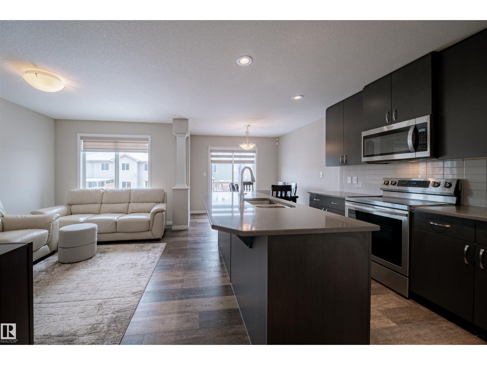 2132 52 ST SW, Edmonton