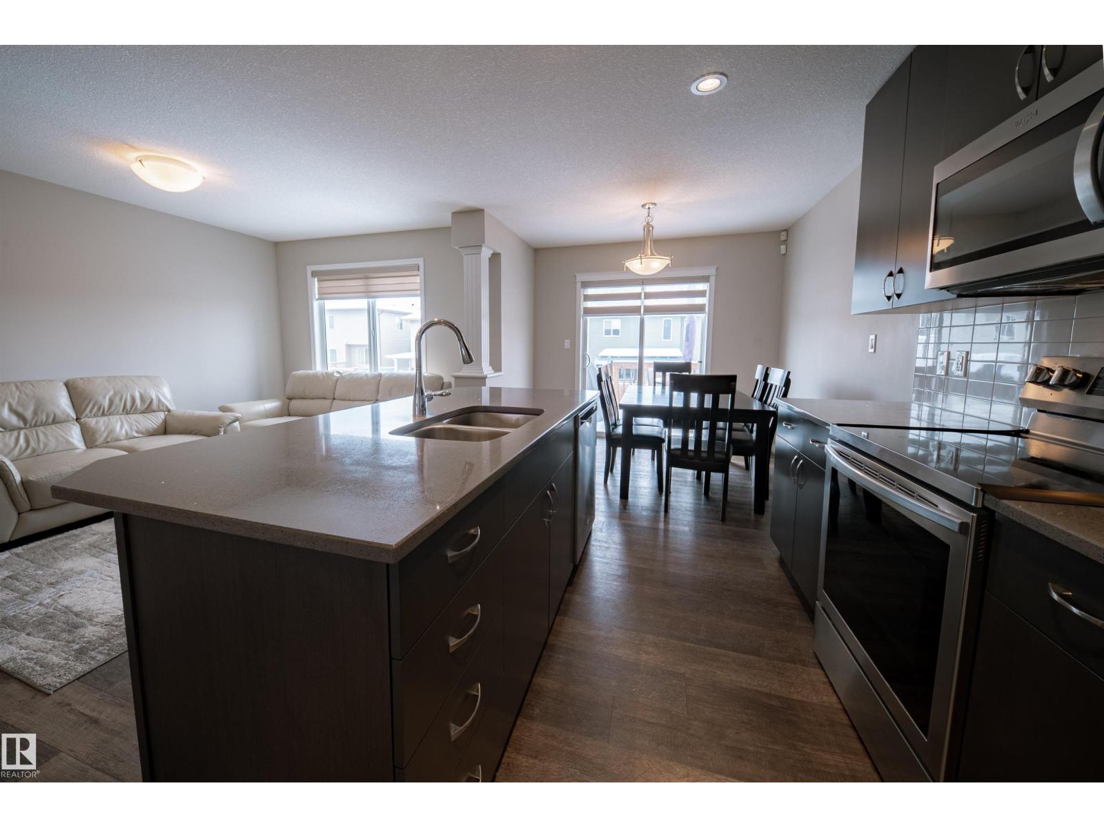 2132 52 ST SW, Edmonton