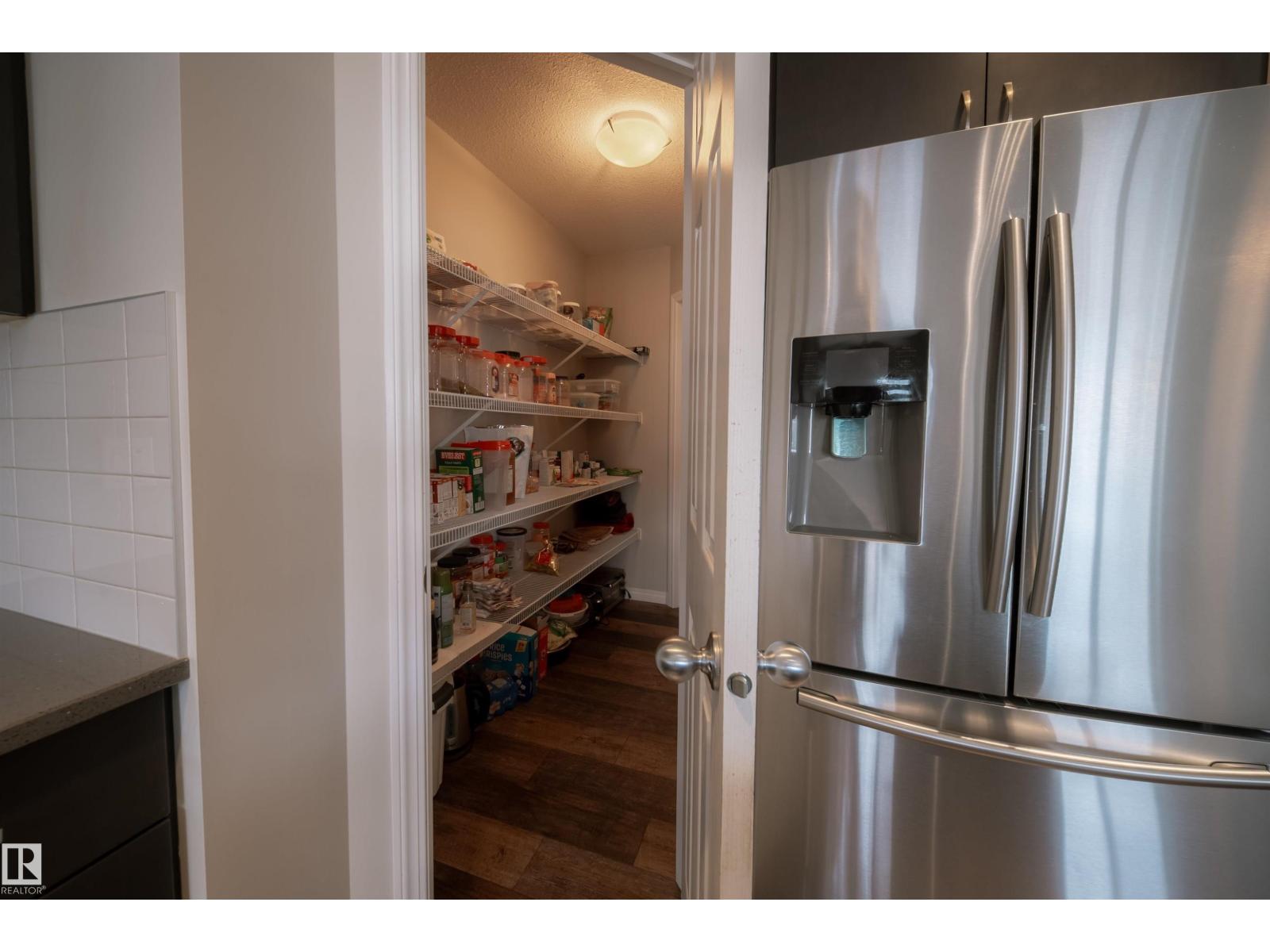 2132 52 ST SW, Edmonton