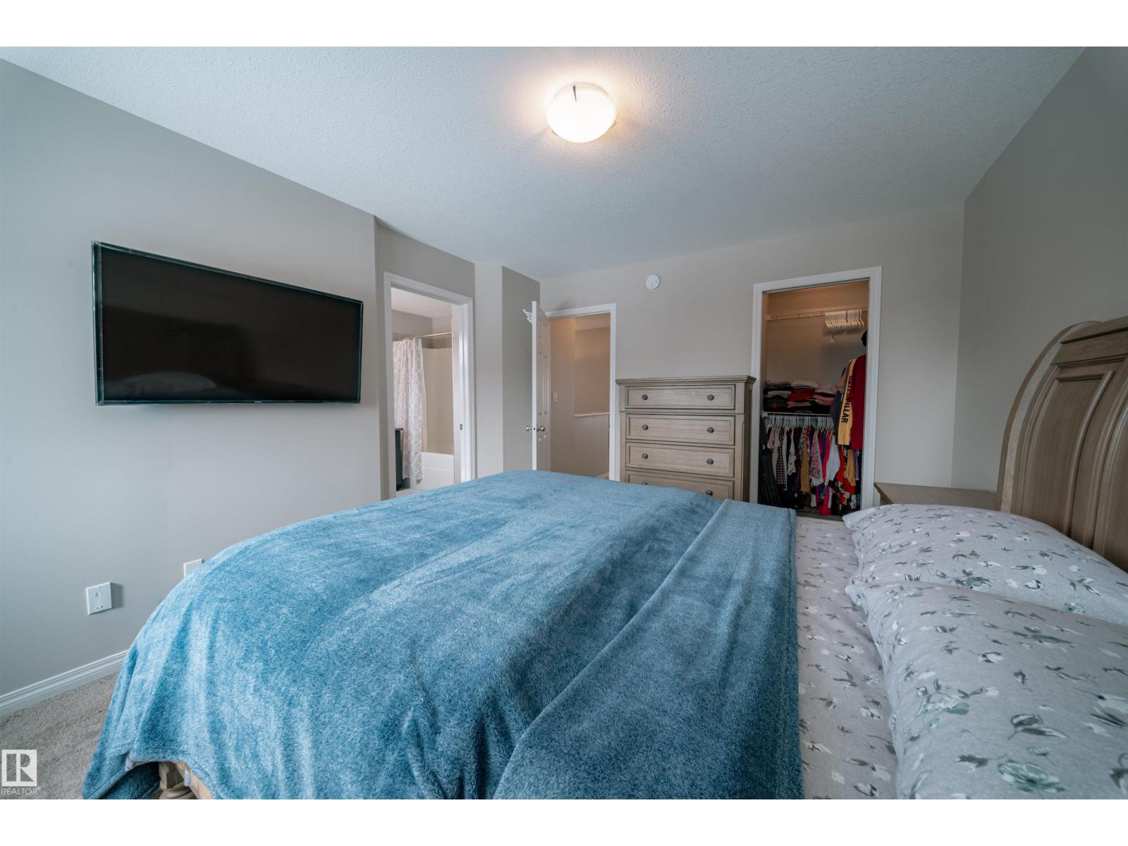 2132 52 ST SW, Edmonton